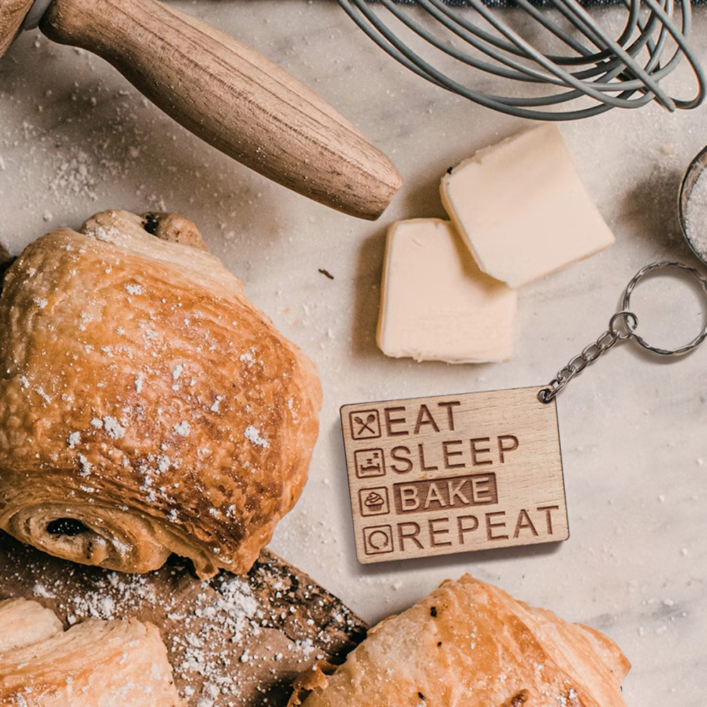 Keyring - Eat Sleep Bake Repeat